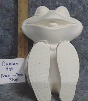 Sitting Frog with tennis shoe Duncan 924