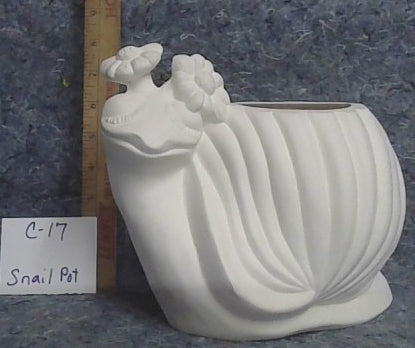 Snail flowerpot planter C-17